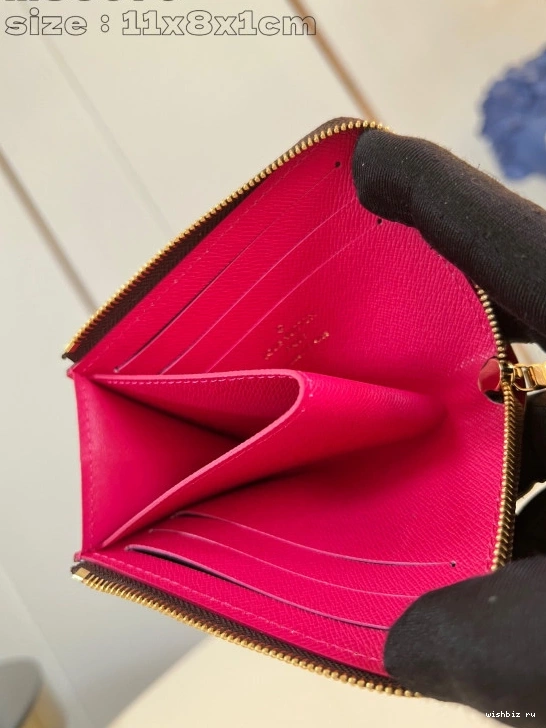 WIS Compact Wallet-11*8.5*1.5CM Vuitton Noa Louis 0720
